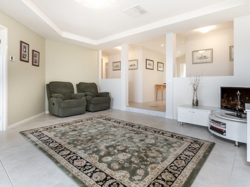 89 Valley Drive, Hidden Valley VIC 3756