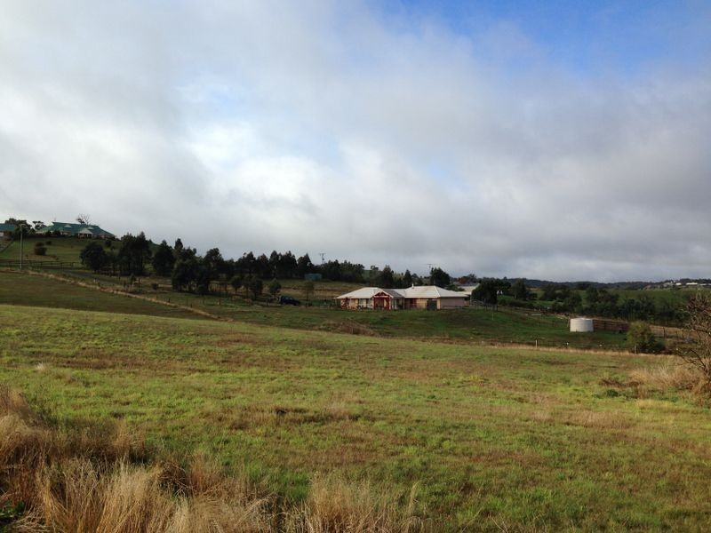 8 Cochrane Court, Wandong VIC 3758