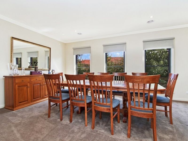 2 The Outlook, Hidden Valley VIC 3756