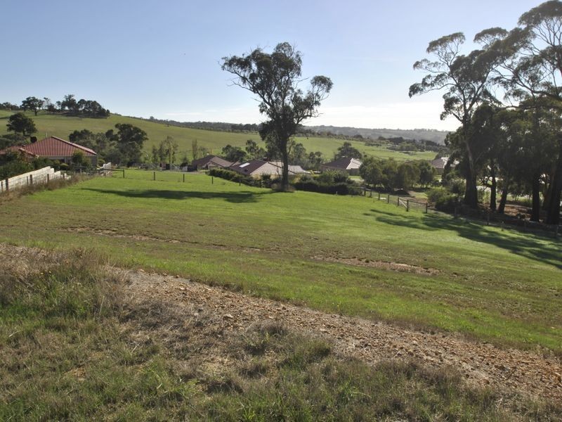 5 Cortona Close, Hidden Valley VIC 3756