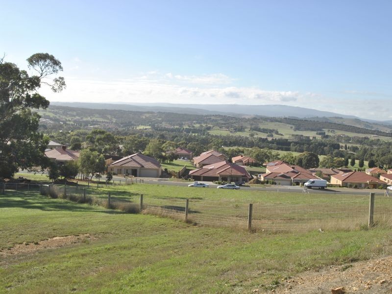 5 Cortona Close, Hidden Valley VIC 3756
