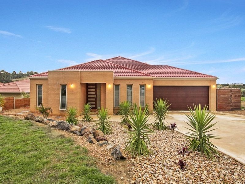 20 Aurina Drive, Hidden Valley VIC 3756