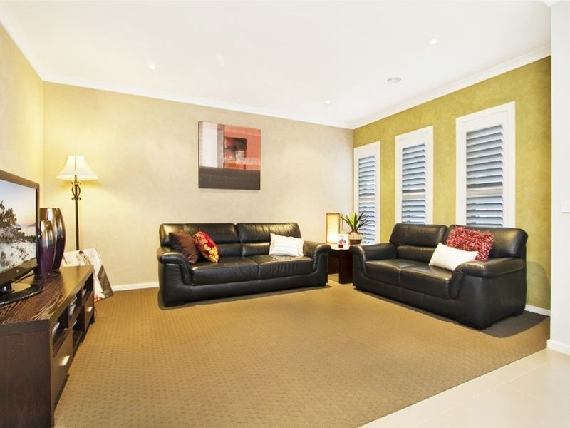 20 Aurina Drive, Hidden Valley VIC 3756