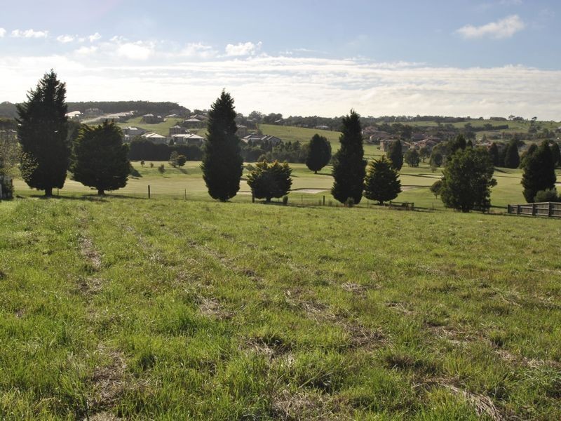 7 Lakeview Close, Hidden Valley VIC 3756