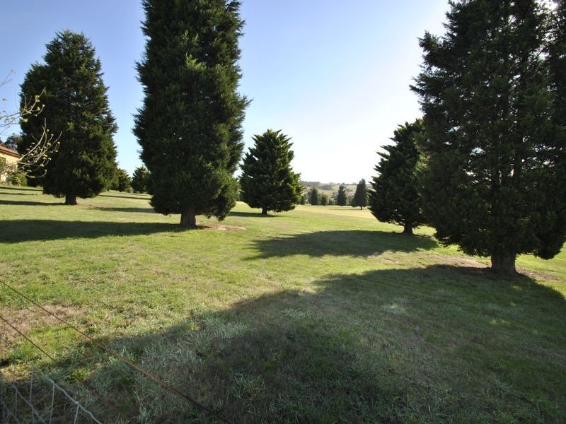 7 Lakeview Close, Hidden Valley VIC 3756