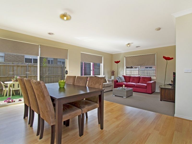 7 Maidenhair Drive, Wallan VIC 3756