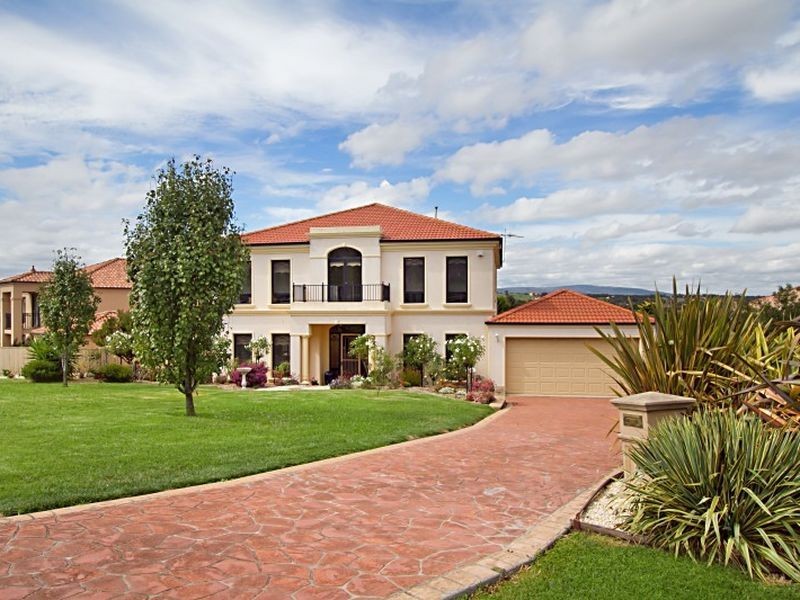 153 Valley Drive, Hidden Valley VIC 3756