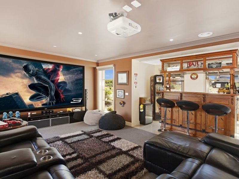 12 Craig Parry Drive, Hidden Valley VIC 3756