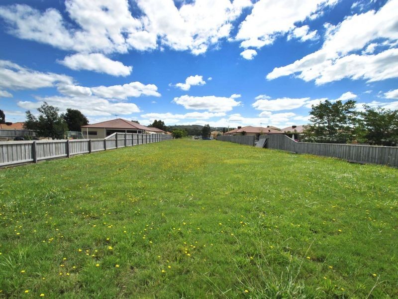 Hidden Valley VIC 3756