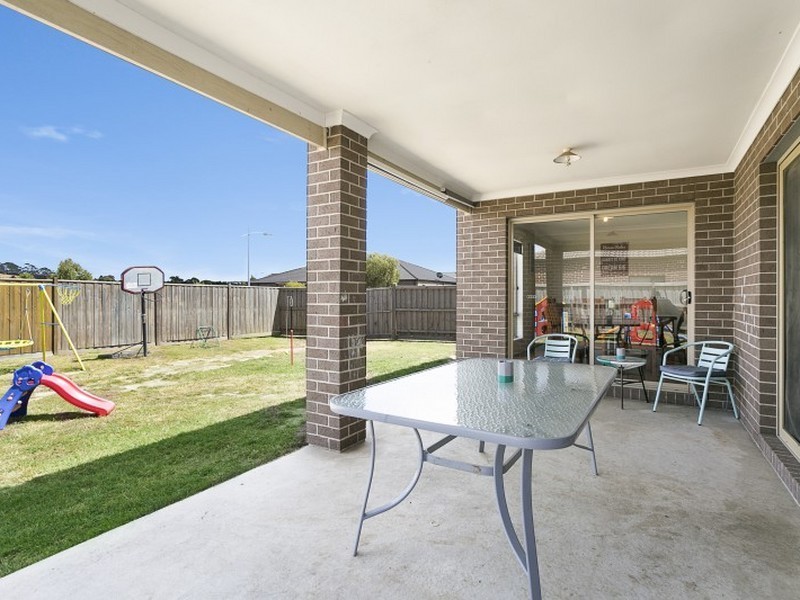 74 Wallara Waters Boulevard, Wallan VIC 3756