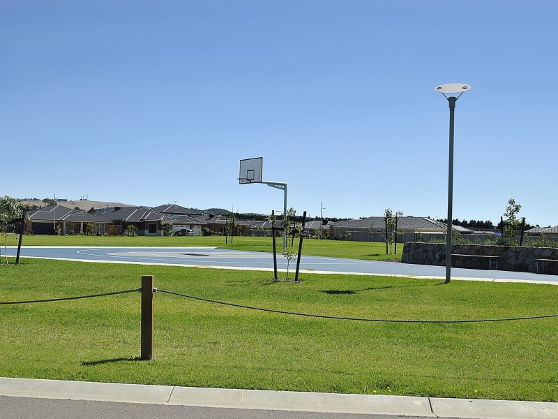 74 Wallara Waters Boulevard, Wallan VIC 3756