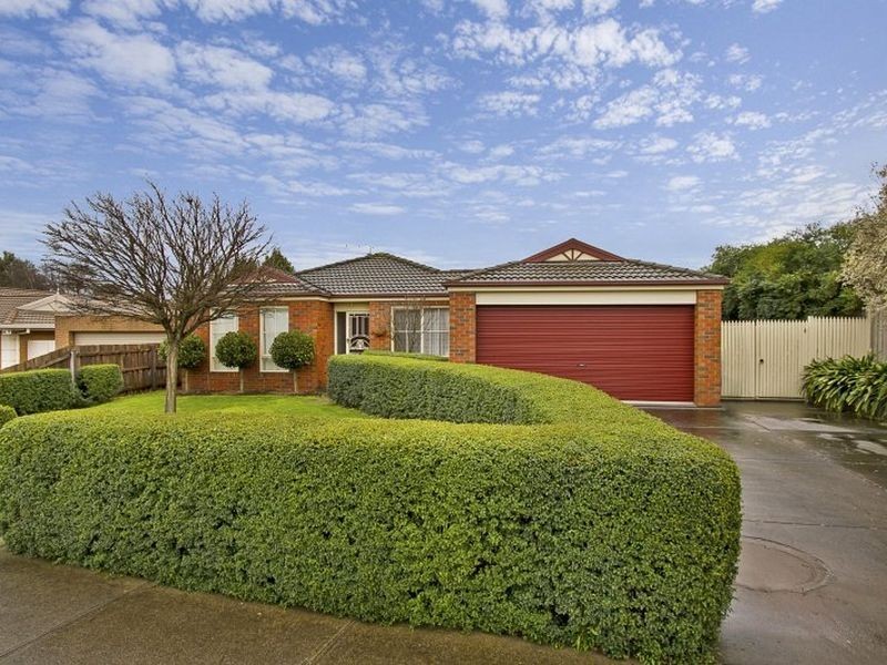 33 Franklin Close, Wallan VIC 3756