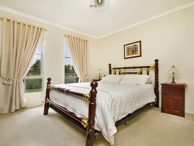 33 Franklin Close, Wallan VIC 3756