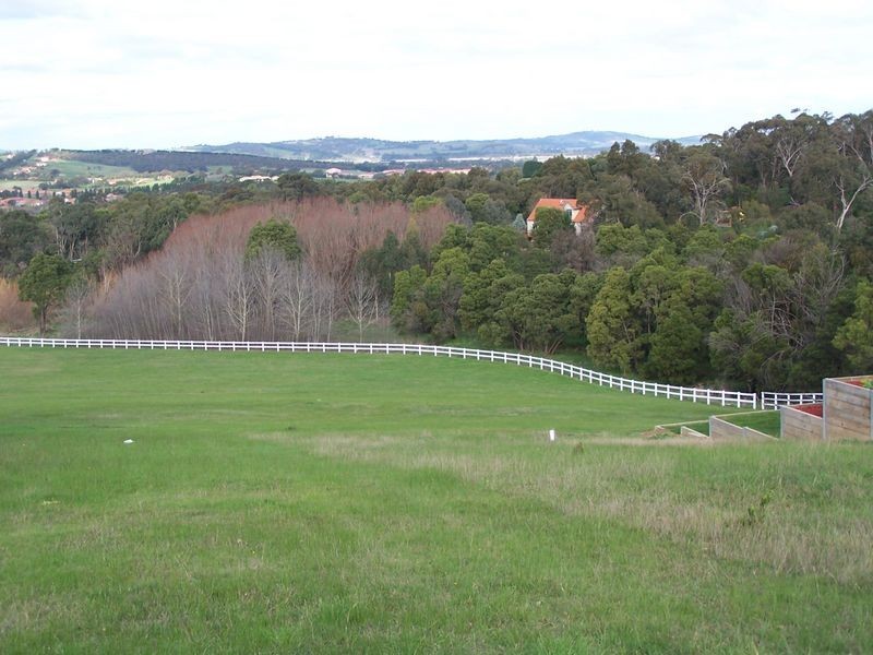 87 Siena Way, Hidden Valley VIC 3756