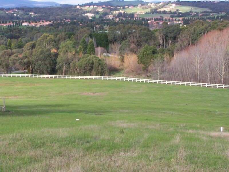 87 Siena Way, Hidden Valley VIC 3756