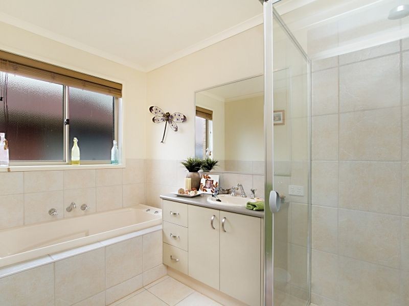 39 Toscana Way, Hidden Valley VIC 3756