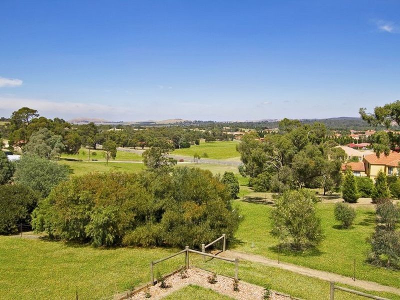 39 Toscana Way, Hidden Valley VIC 3756
