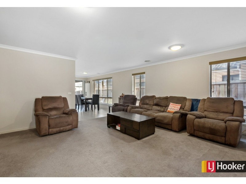 32 Watergum Way, Wallan VIC 3756