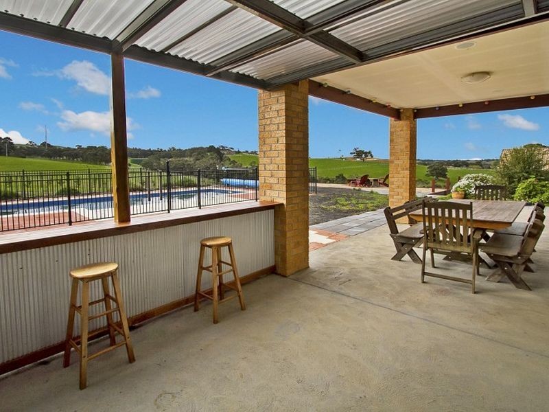 40 Aurina Drive, Hidden Valley VIC 3756