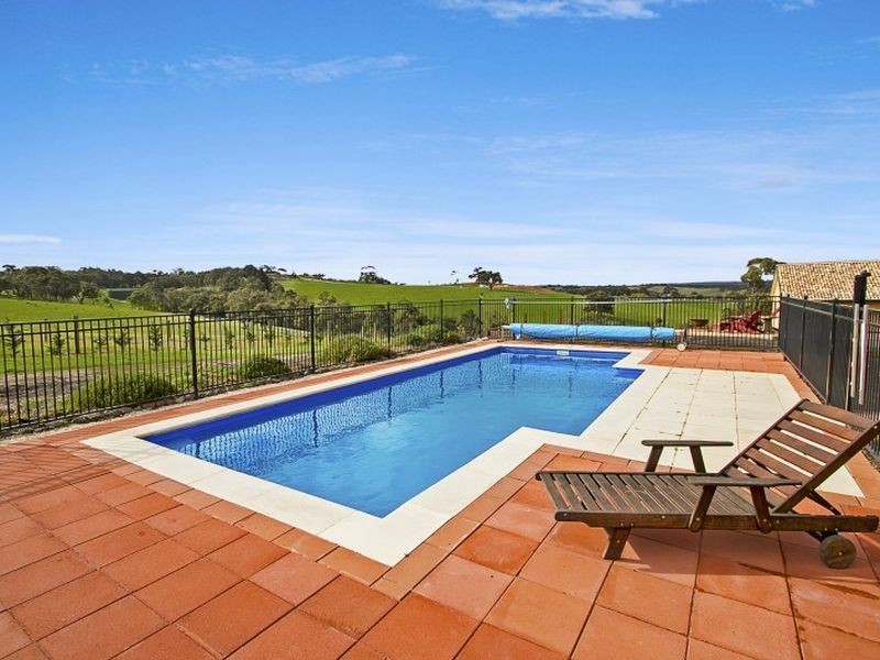 40 Aurina Drive, Hidden Valley VIC 3756