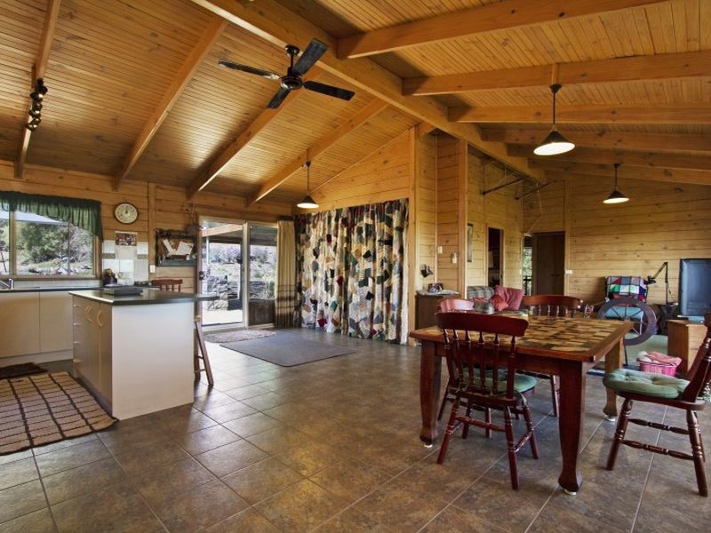 38 Francis Lane, Darraweit Guim VIC 3756