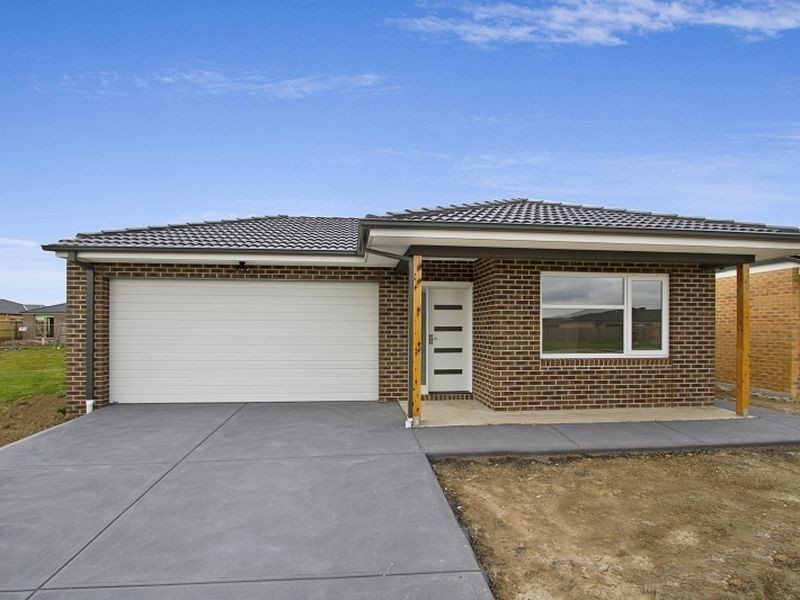 18 & 20 Buckland Hill Drive, Wallan VIC 3756