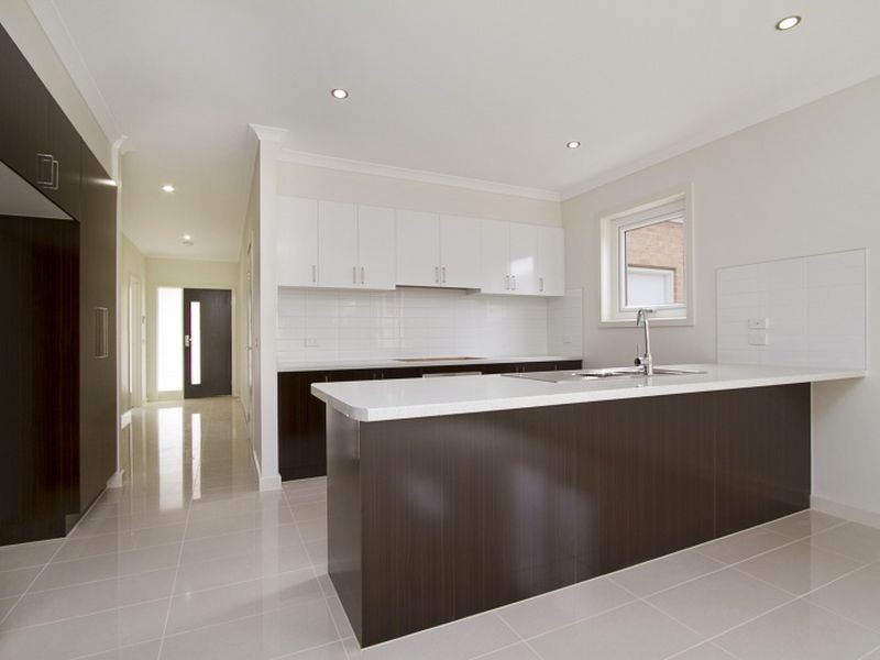 18 & 20 Buckland Hill Drive, Wallan VIC 3756