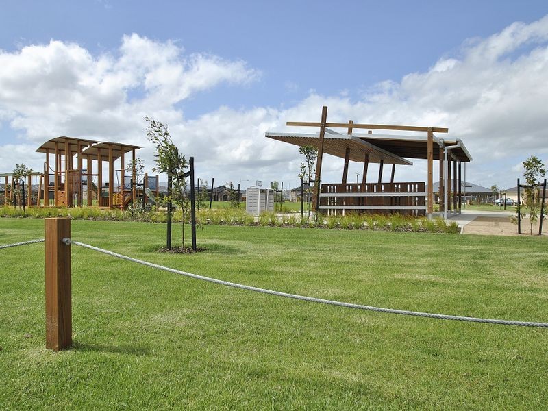 18 & 20 Buckland Hill Drive, Wallan VIC 3756