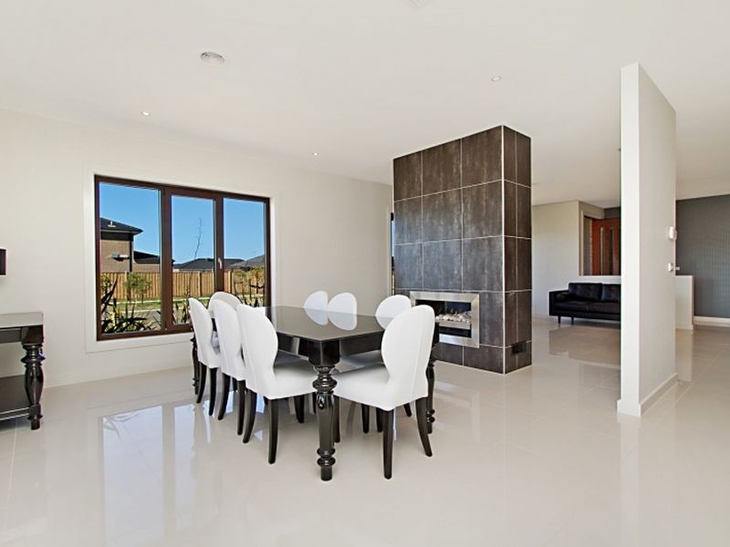 72 Wallara Waters Boulevard, Wallan VIC 3756