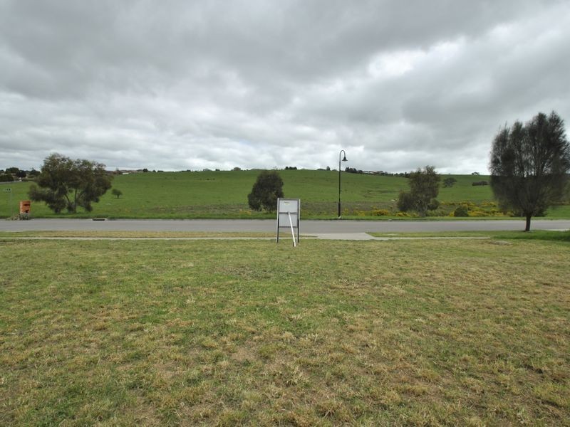 26 Australis Drive, Wallan VIC 3756