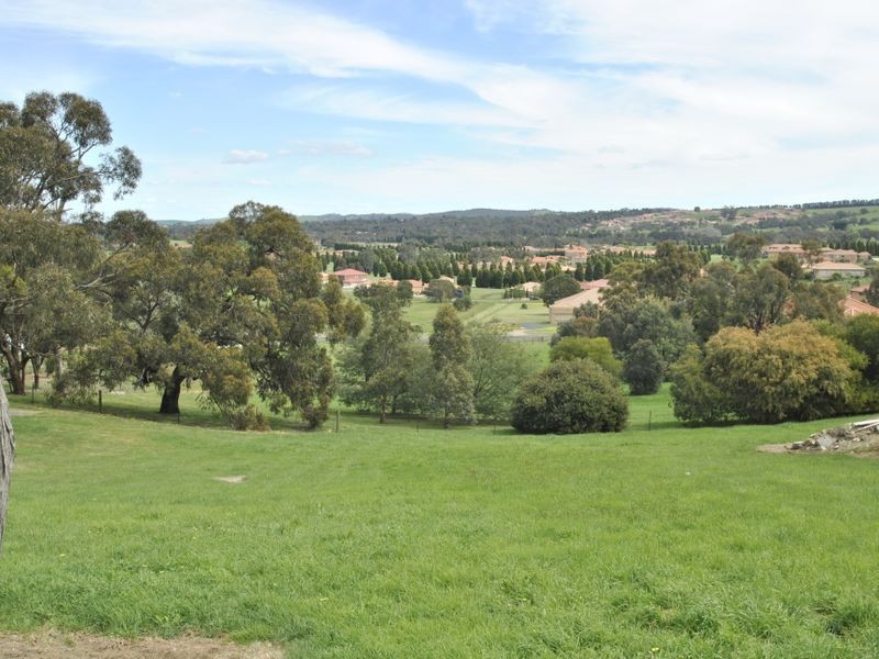 35 Toscana Way, Hidden Valley VIC 3756