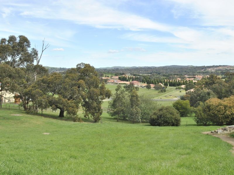 35 Toscana Way, Hidden Valley VIC 3756