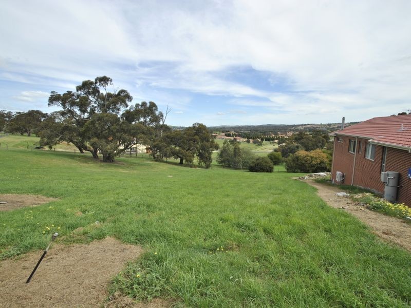 35 Toscana Way, Hidden Valley VIC 3756