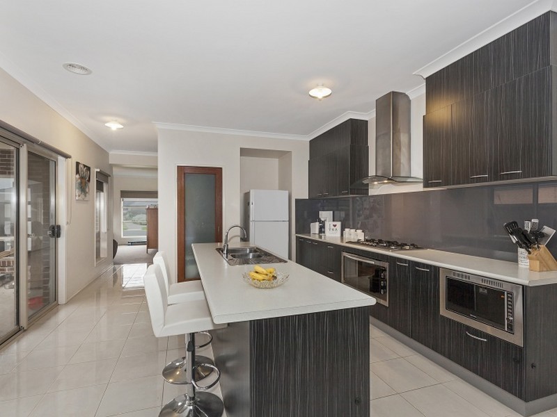 10 Palladium Circle, Beveridge VIC 3753
