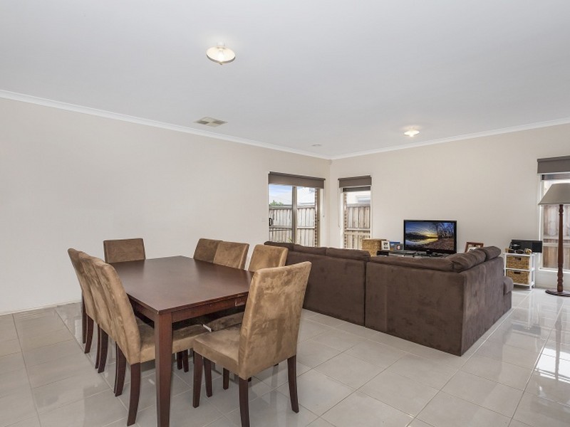 10 Palladium Circle, Beveridge VIC 3753
