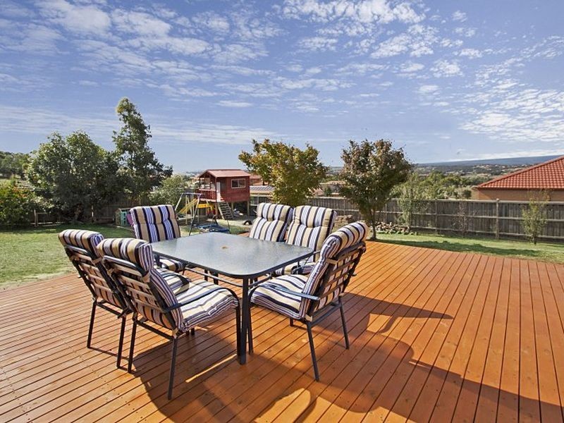 22 Carmelo Court, Hidden Valley VIC 3756
