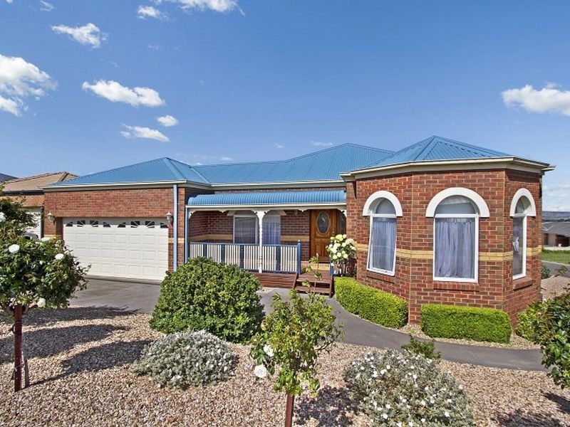 103 Roulston Way, Wallan VIC 3756