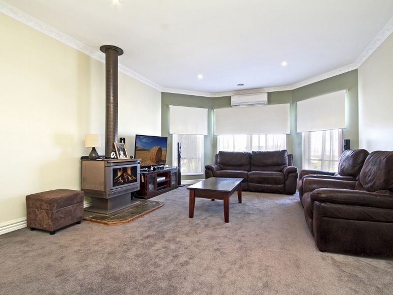 103 Roulston Way, Wallan VIC 3756