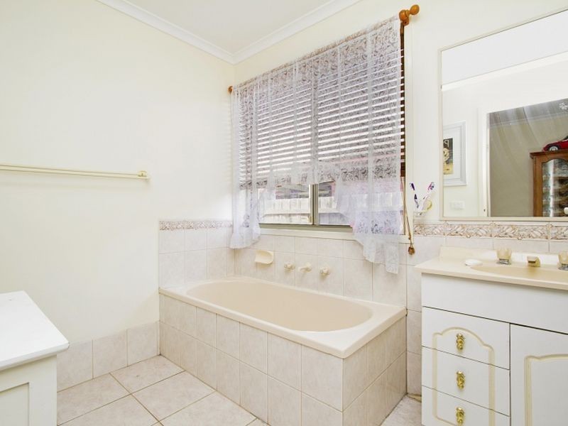 1011 Raglan Street, Wallan VIC 3756