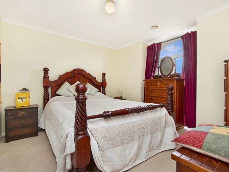 16 Poa Place, Wallan VIC 3756