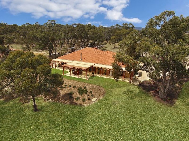 9 Arno Court, Hidden Valley VIC 3756