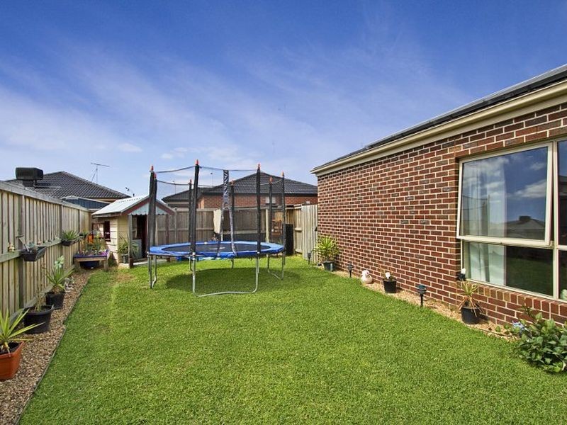 5 Greenvale Avenue, Wallan VIC 3756