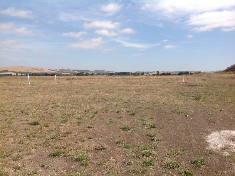 18 Golf Links Drive, Beveridge VIC 3753