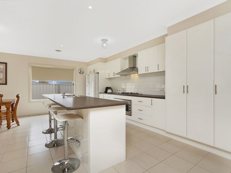 22 Pamela Court, Wallan VIC 3756