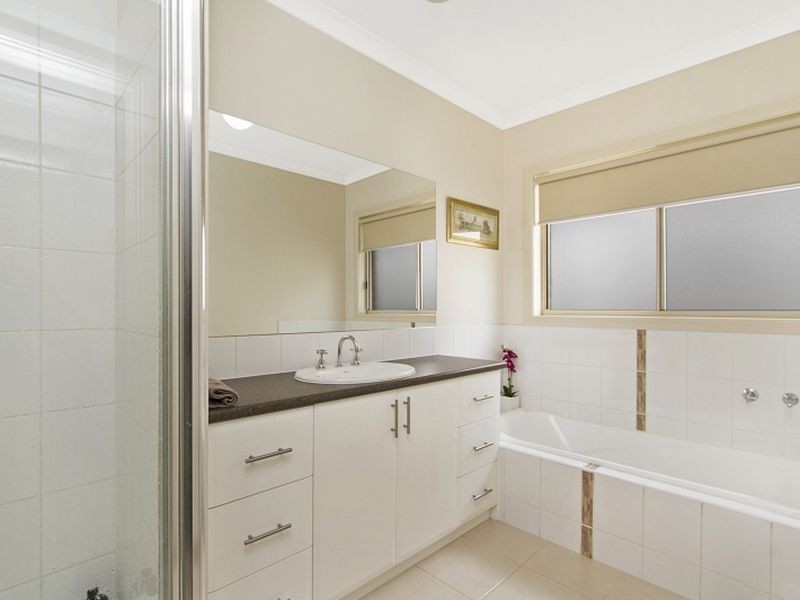 22 Pamela Court, Wallan VIC 3756