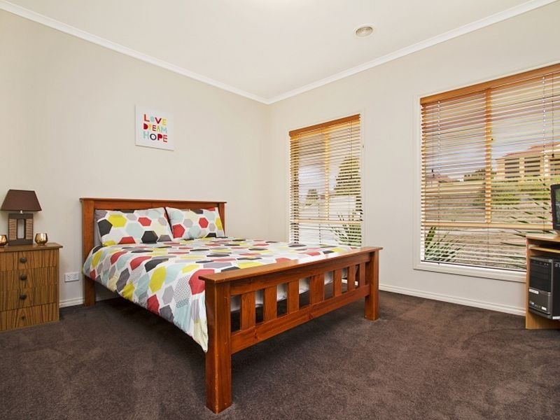 10 Golden Court, Wallan VIC 3756