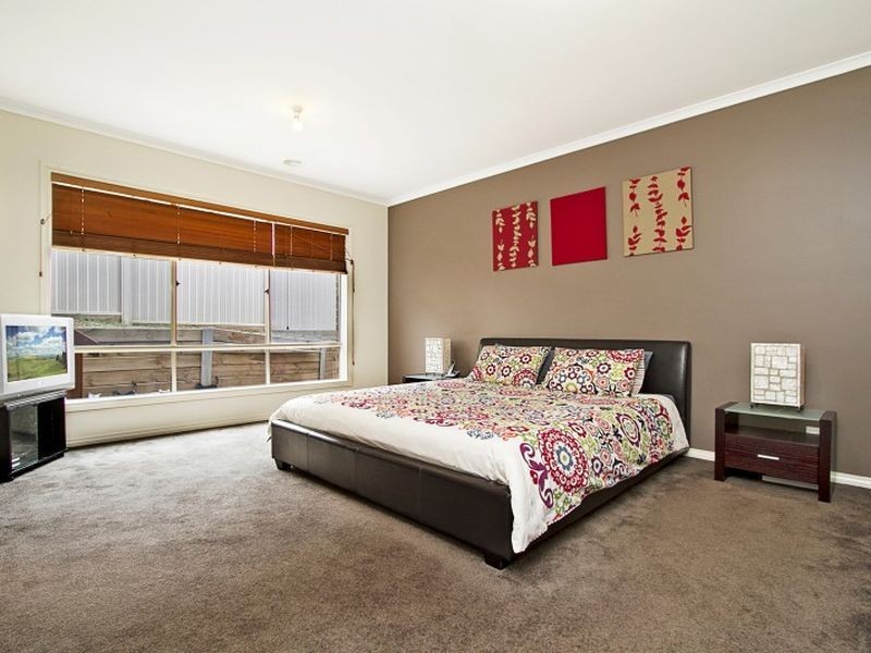 10 Golden Court, Wallan VIC 3756