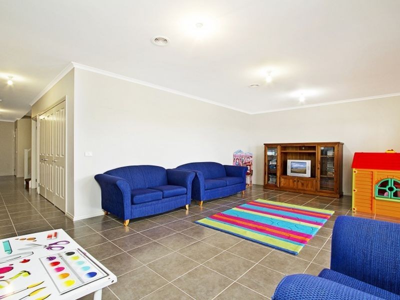 10 Golden Court, Wallan VIC 3756