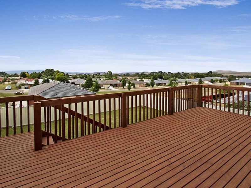 10 Golden Court, Wallan VIC 3756