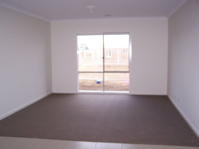 33 Watergum Way, Wallan VIC 3756